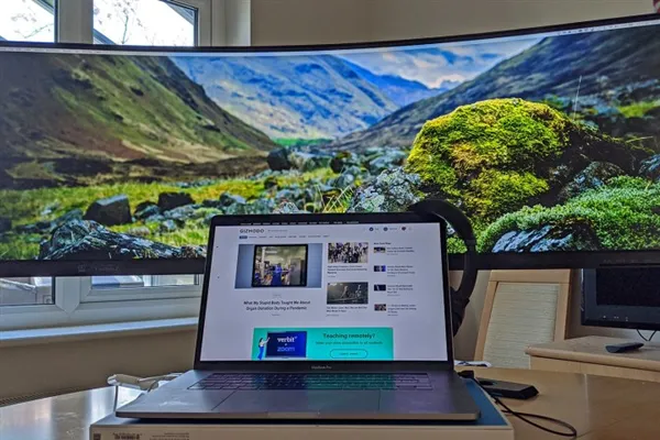 Giới thiệu chung về màn hình TV và màn hình máy tính